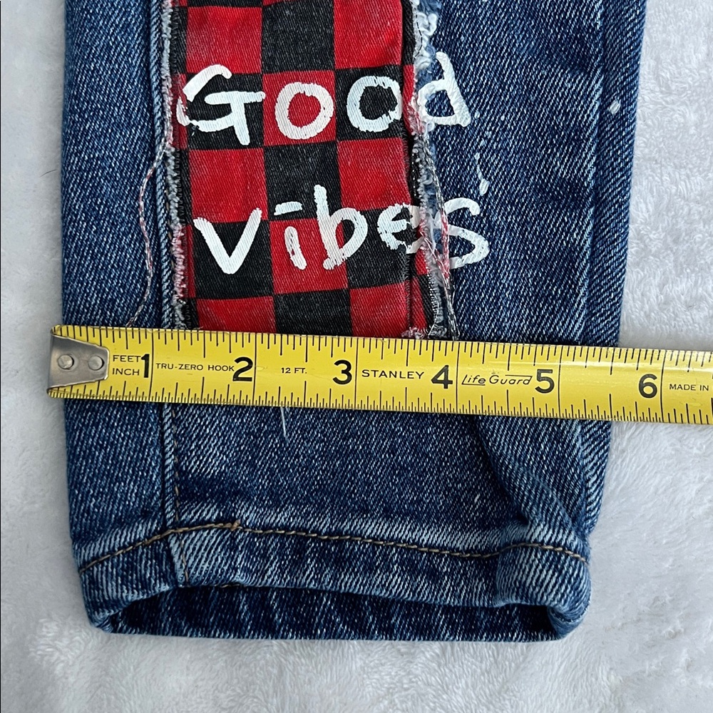 Rue21 Blue Distressed Jeans with Red and White Accents - Junior 16 - Picture 10 of 11